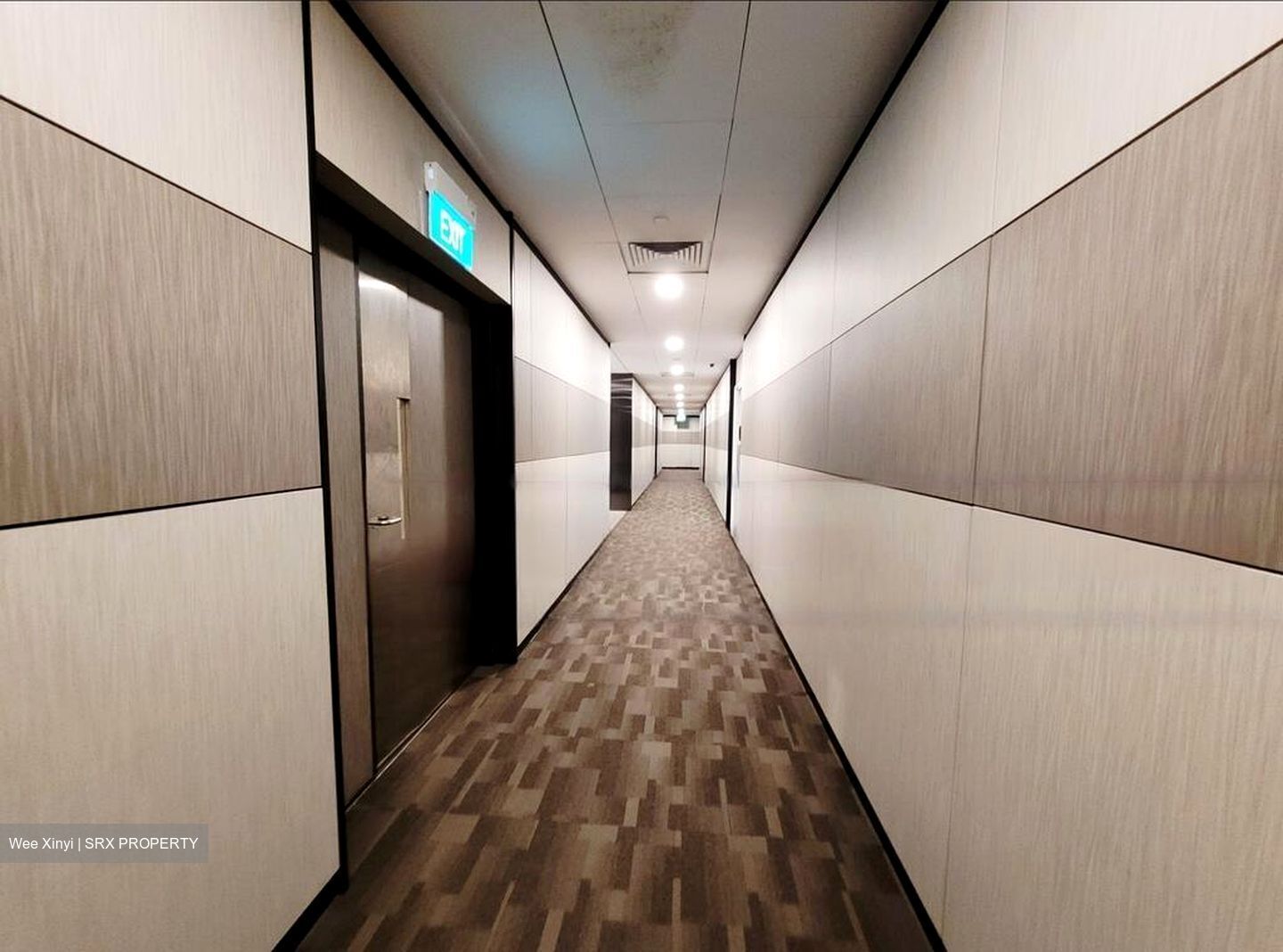 Shaw Centre (D9), Office #622561571